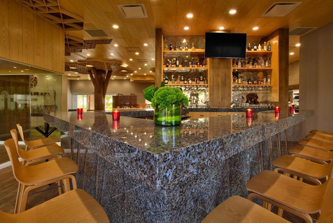 Galeria Plaza Irapuato Hotel Екстериор снимка